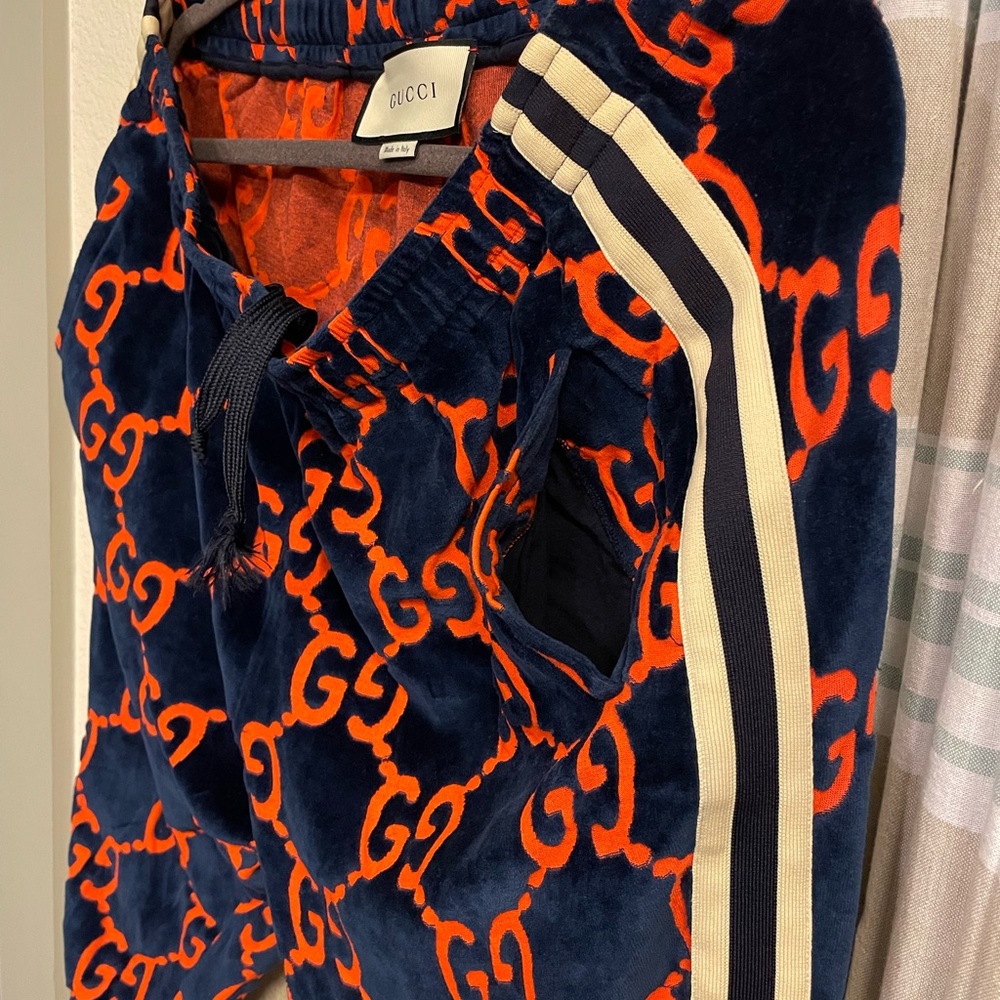 GUCCI COTTON VELVET PANTS LIMITED EDITION RETAILS $2000+ - Picture 2 of 10